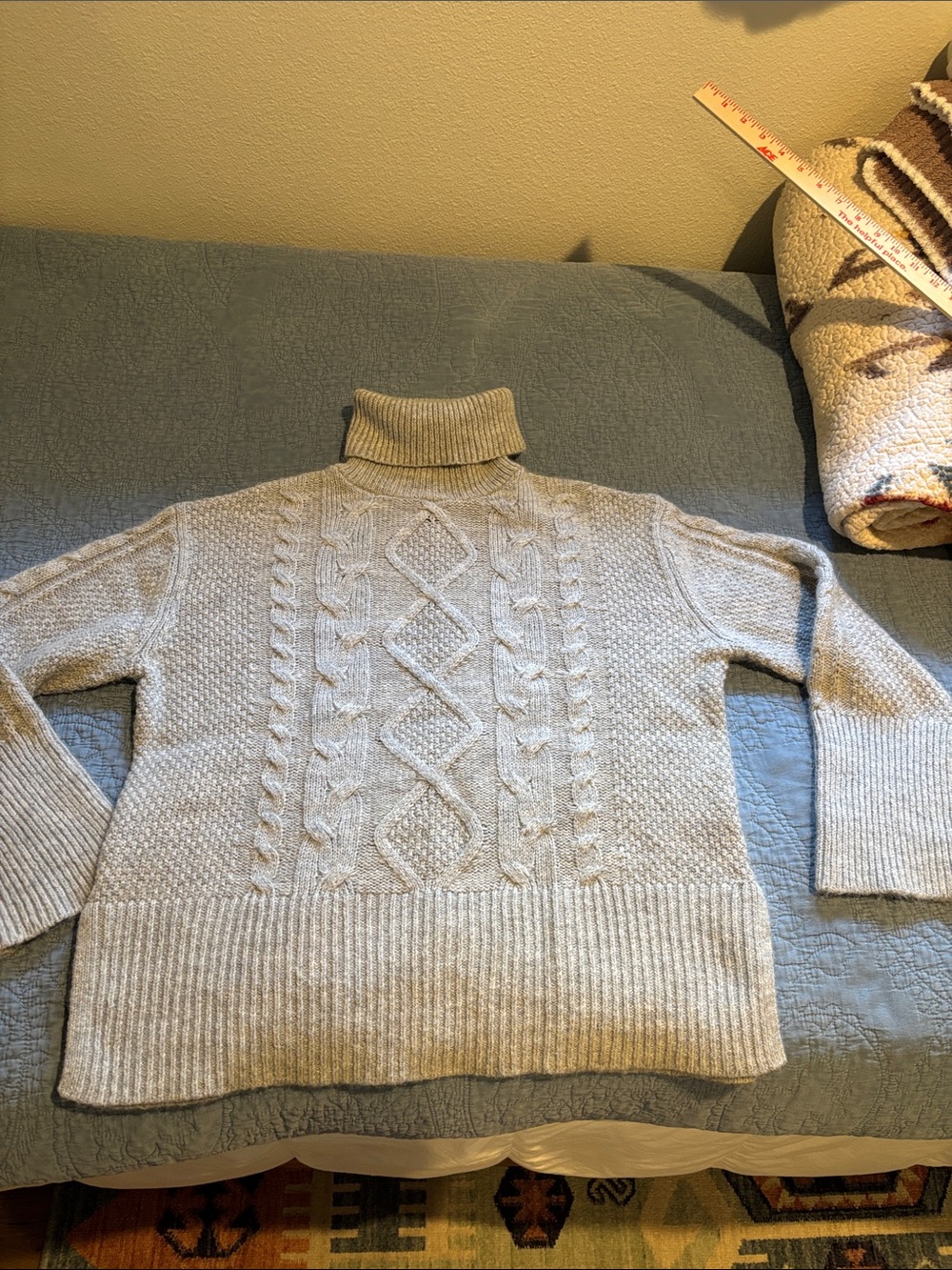 Gap Cozy Cable Knit Turtleneck Sweater - Light Gray XS
